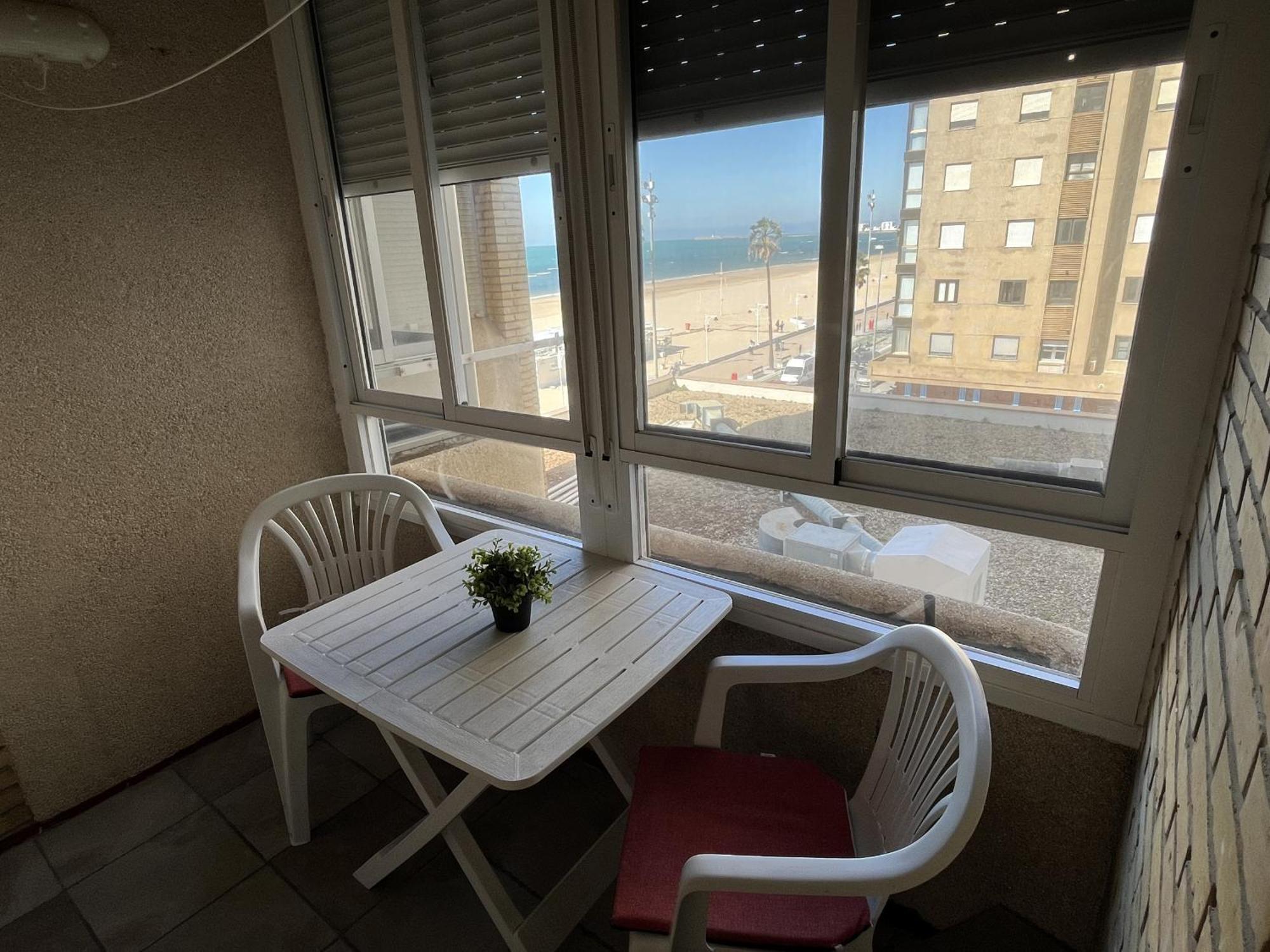 Balcon Del Sur En La Playa Grupo Ac Gestion * Cádiz